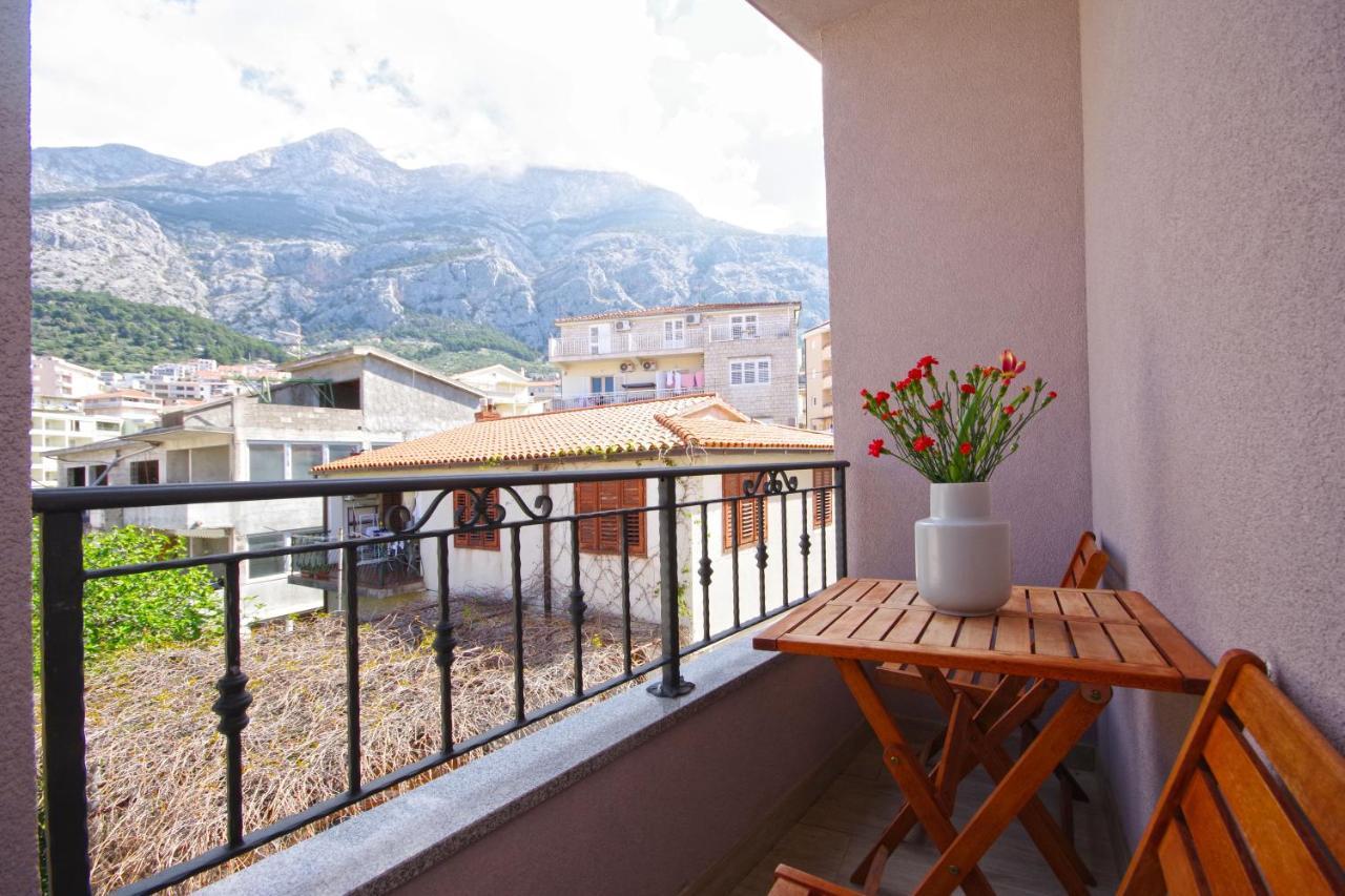 Apartments Luny Makarska Exterior photo