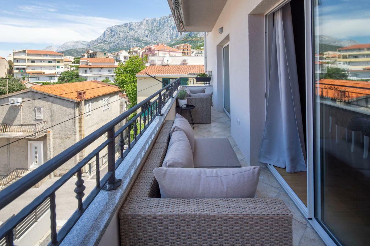 Apartments Luny Makarska Exterior photo